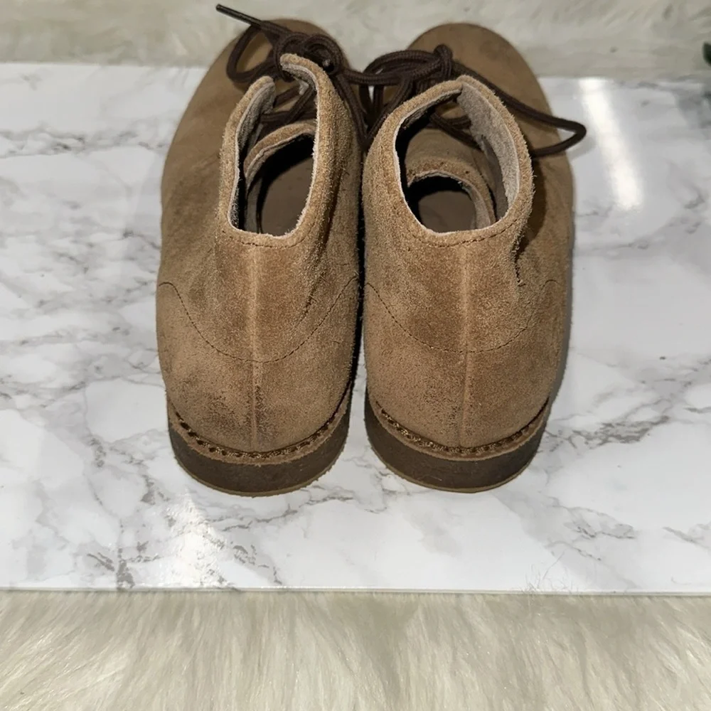 UGG Men's Brown Suede Chukka Boots size 8
